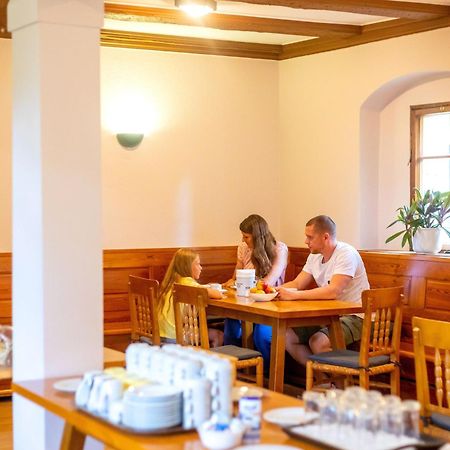 Jugendgaestehaus Котбус Экстерьер фото