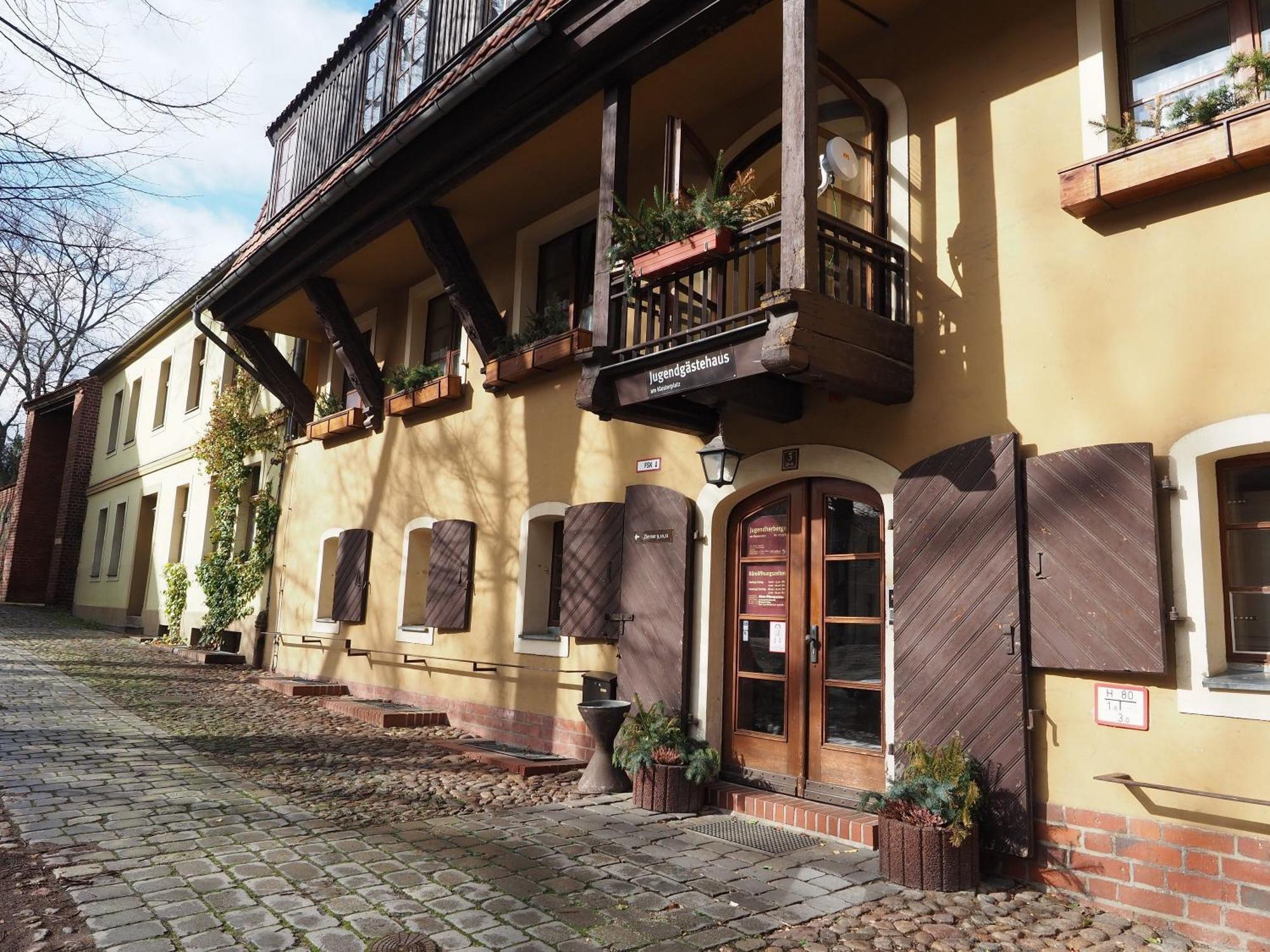 Jugendgaestehaus Котбус Экстерьер фото